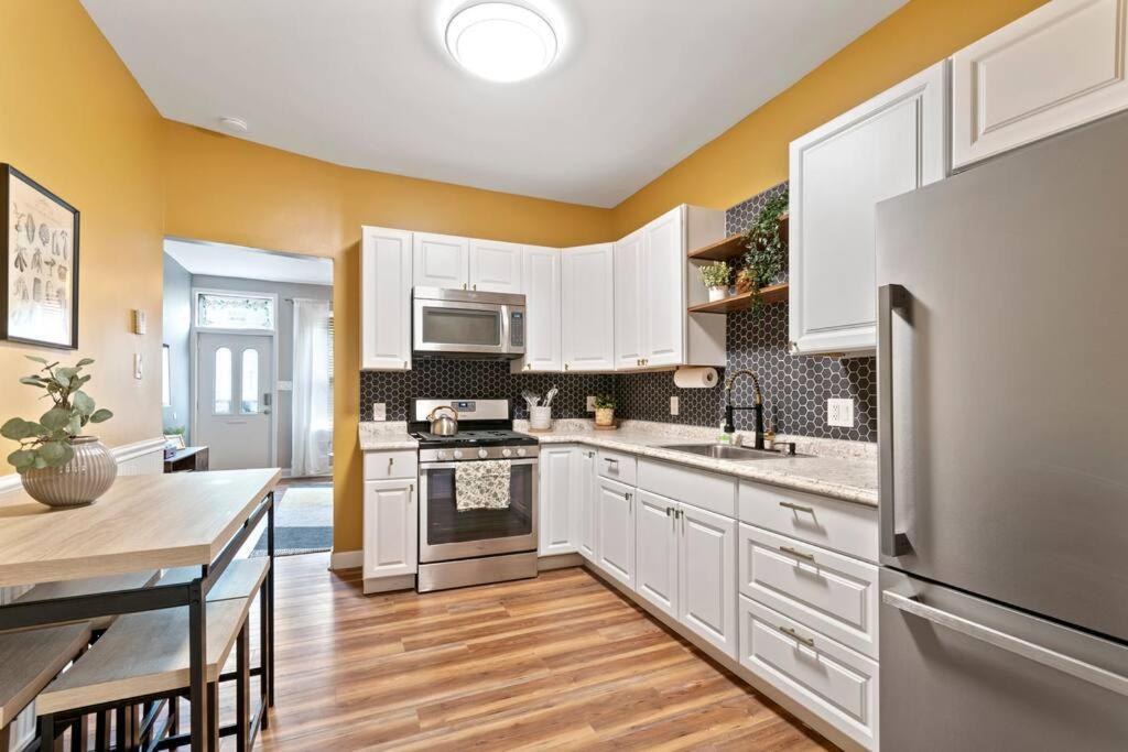 Trendy Fishtown Mid-century Modern Inspired Holiday home *
